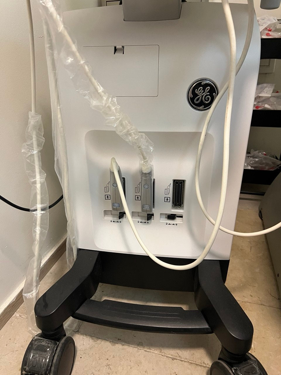 Ultrasound GE Versana Essential by Ultrasound Probes & Transducers